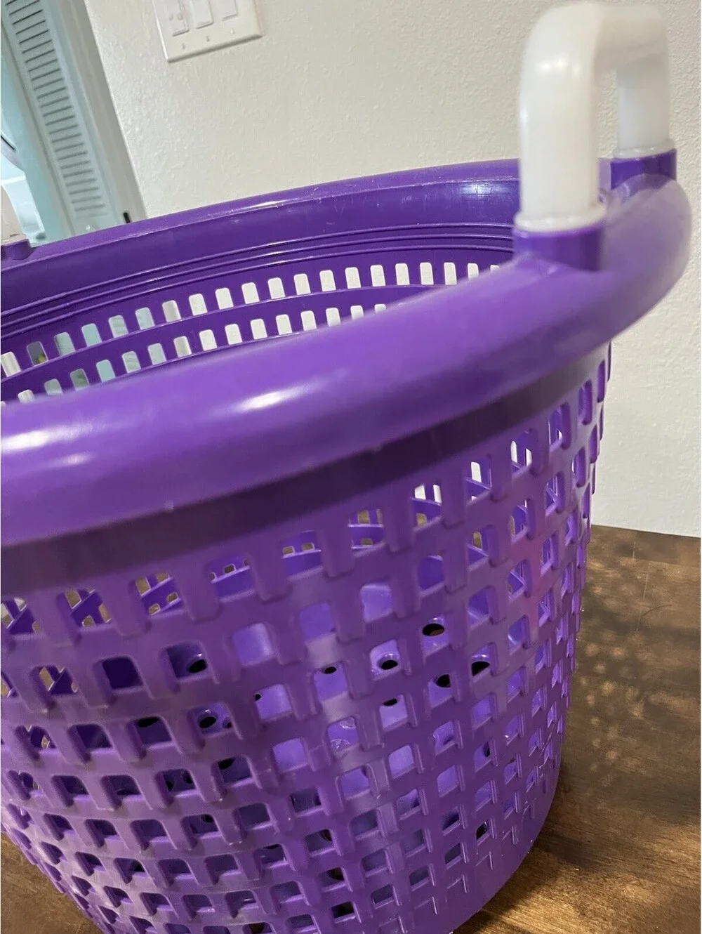 Joy Fish Handy Fish Basket Pool Skimmer Basket Plastic Sturdy Purple 16” By 12”